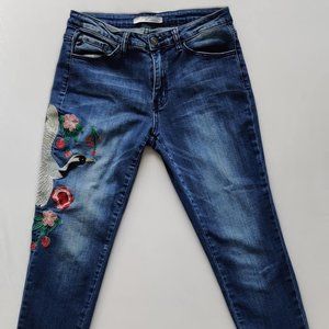 Embroidered Cropped Skinny Jeans